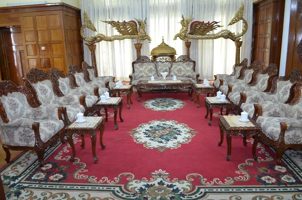 Mya Yeik Nyo Royal Hotel Yangon
