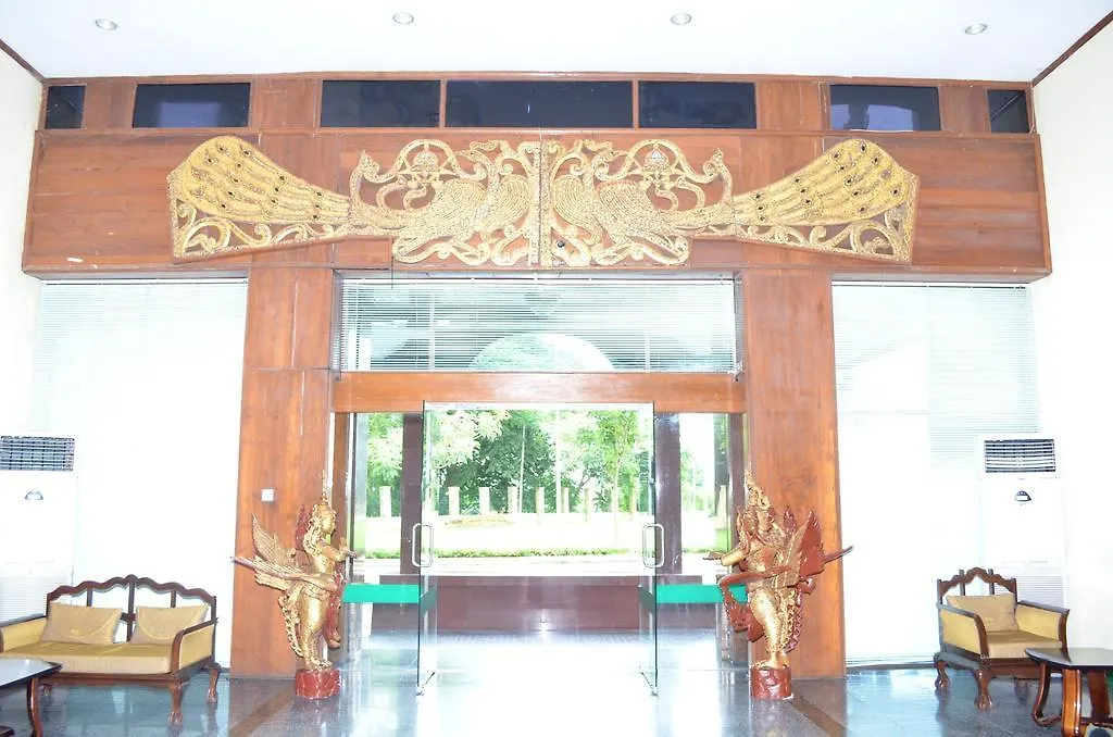 Mya Yeik Nyo Royal Hotel Yangon 3*,
