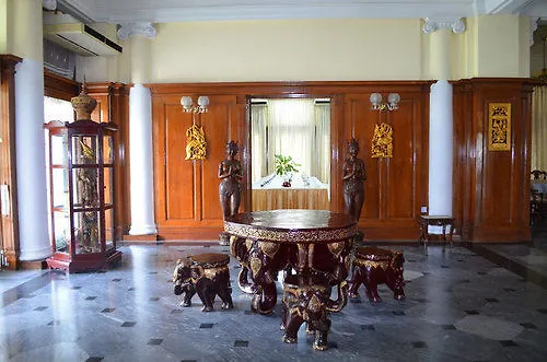 Mya Yeik Nyo Royal Hotel Yangon